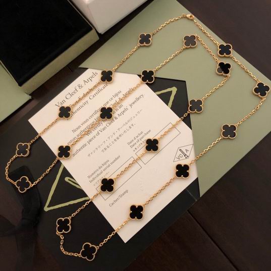 Van Cleef & Arpels necklace lyh10